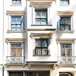 Art Pera Lejlighedshotel 4*